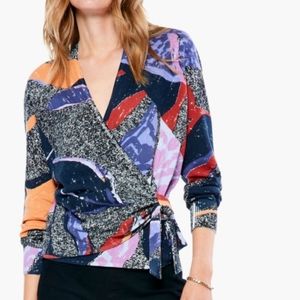 Nic & Zoe like new FALLING PETALS VITAL WRAP TOP L Large